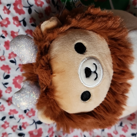 Brand new Squishmallows Francis the Holiday Lion pillow - Picture 2 of 9